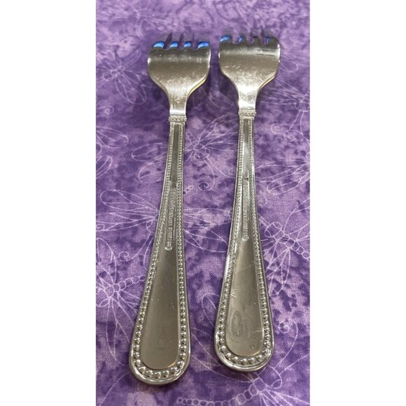 Reed & Barton Kendall Stainless Salad Forks 2 Piece Set Beaded Outline Flatware - Picture 2 of 4